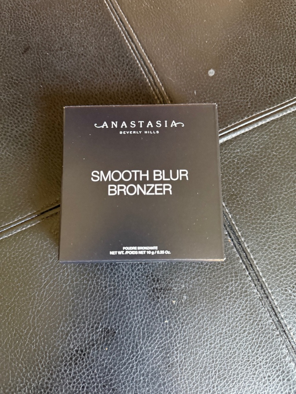 NIB Anastasia Beverly Hills smooth blur bronzer, color bronze Bay